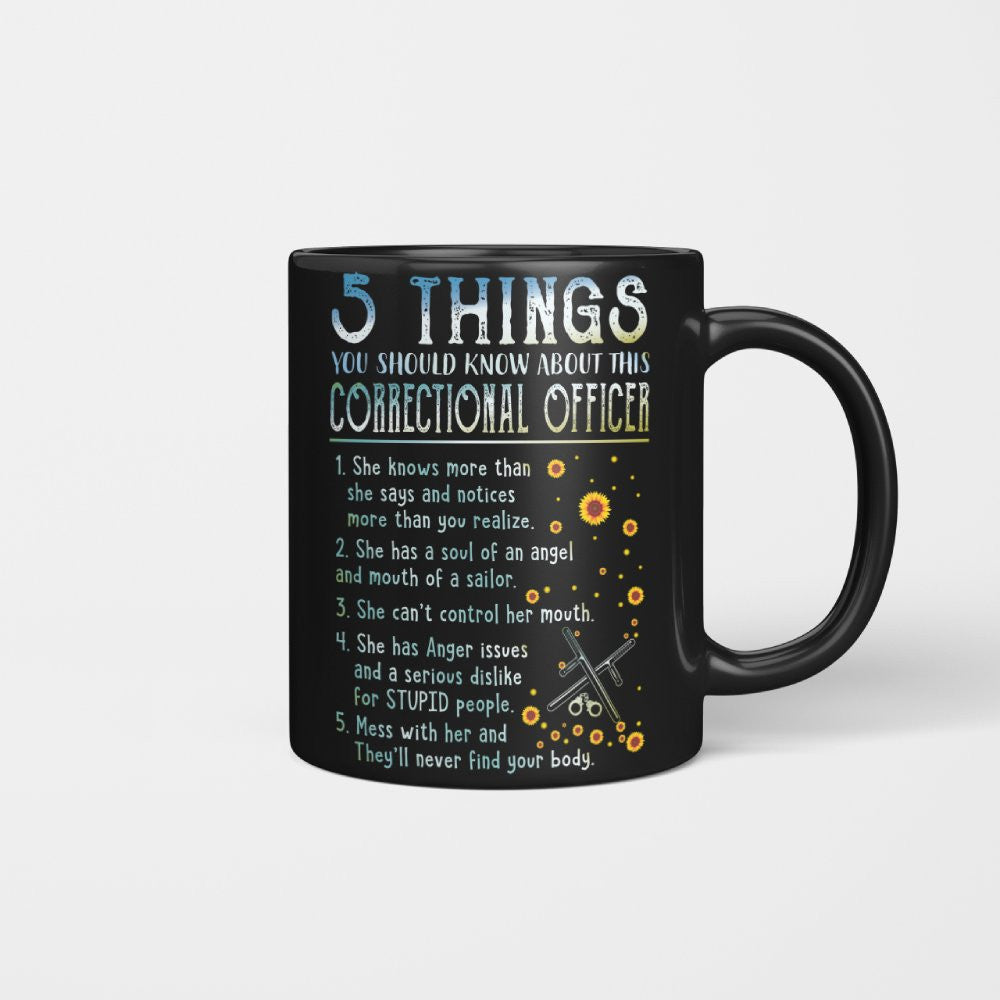 5 Things You Should Know About This Correctional Officer - Funny Design T-Shirt, Hoodie & More - grunx260804-0056