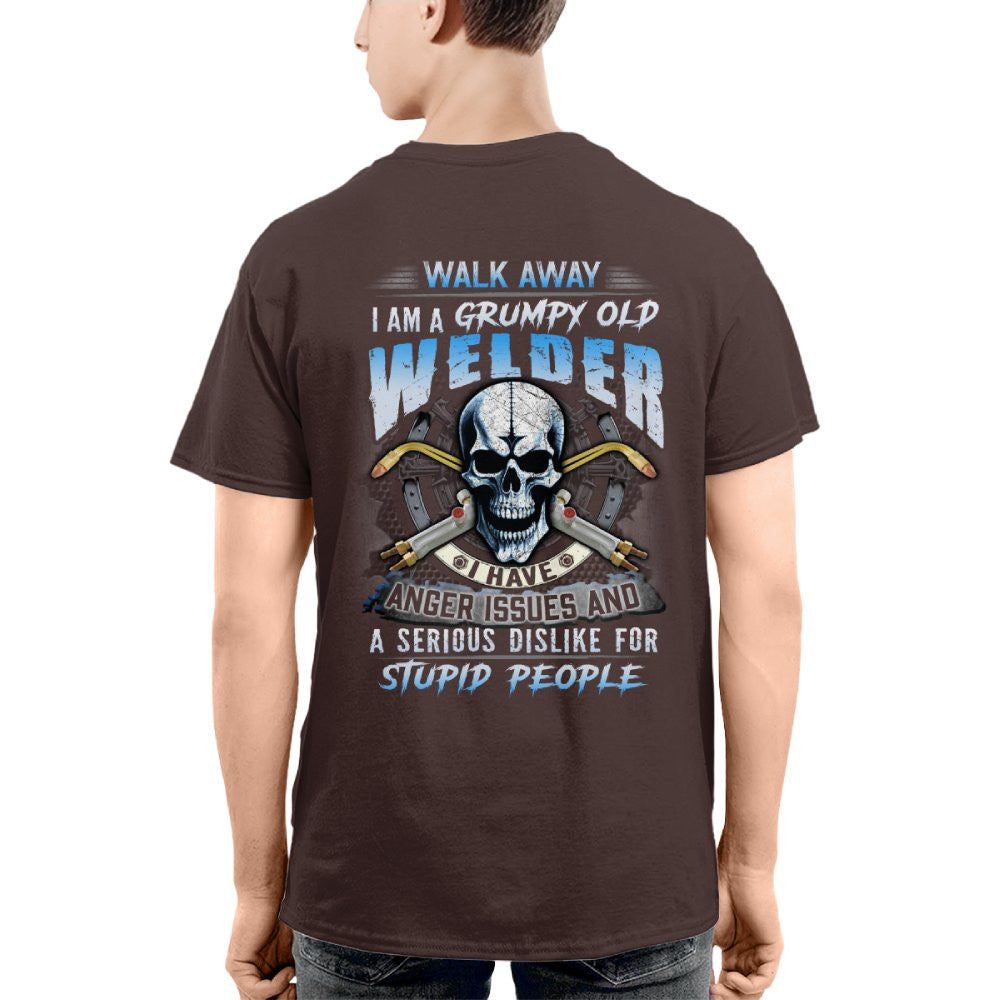 ANGERISSUES17-WELDER - grunx260804-0177