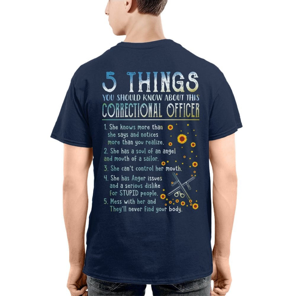 5 Things You Should Know About This Correctional Officer - Funny Design T-Shirt, Hoodie & More - grunx260804-0056