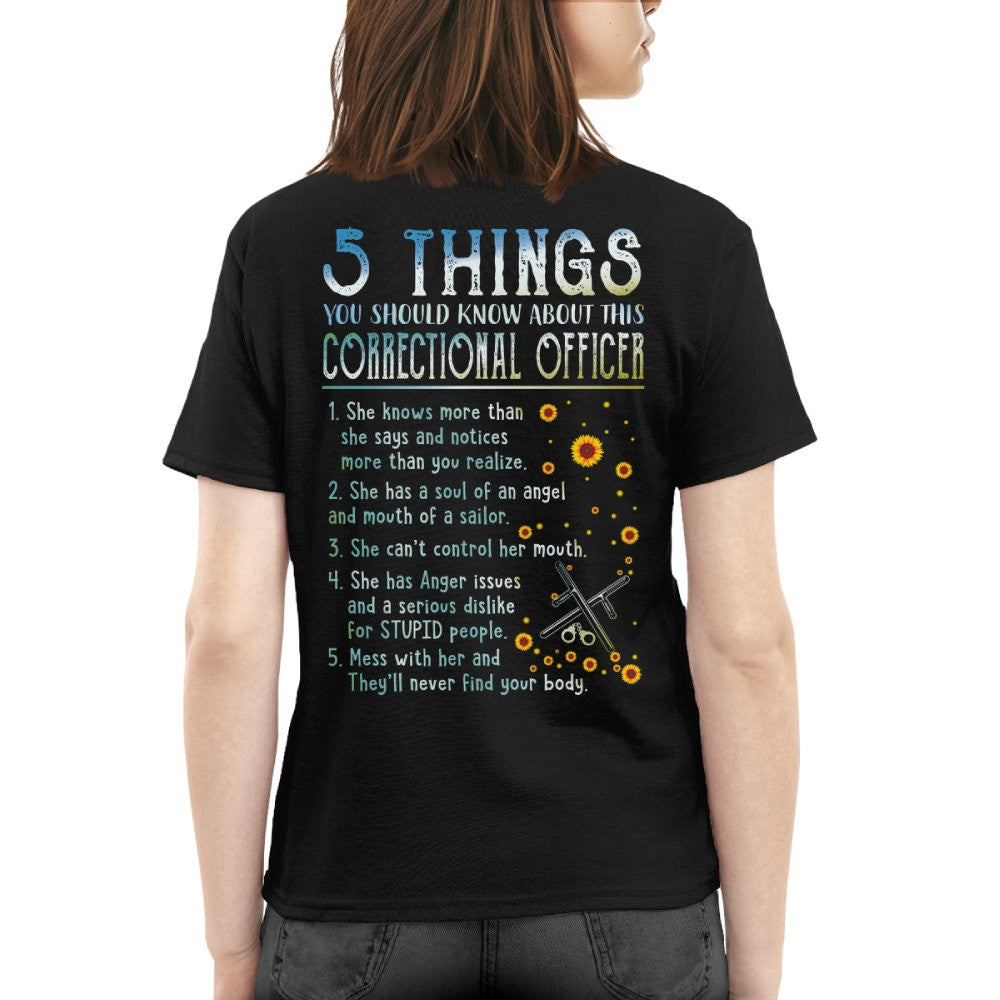 5 Things You Should Know About This Correctional Officer - Funny Design T-Shirt, Hoodie & More - grunx260804-0056