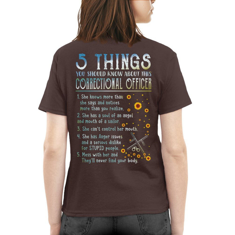 5 Things You Should Know About This Correctional Officer - Funny Design T-Shirt, Hoodie & More - grunx260804-0056