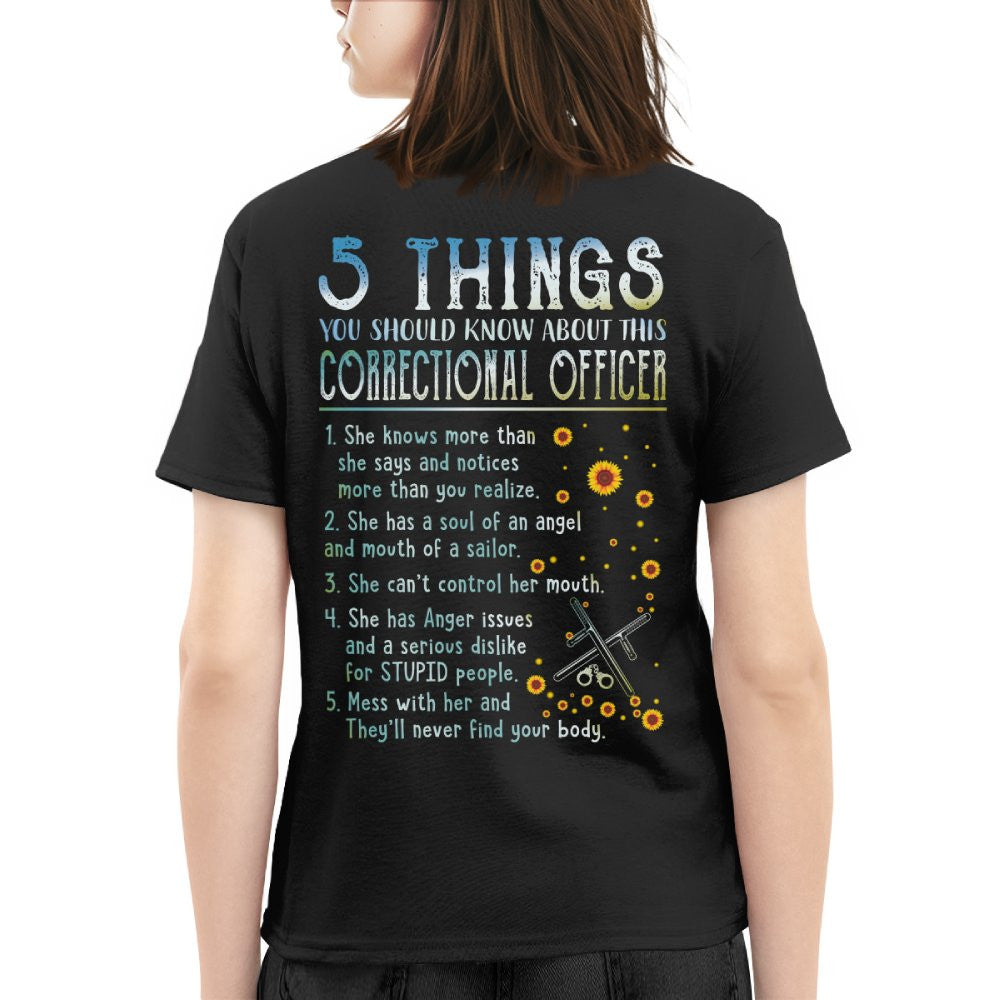 5 Things You Should Know About This Correctional Officer - Funny Design T-Shirt, Hoodie & More - grunx260804-0056