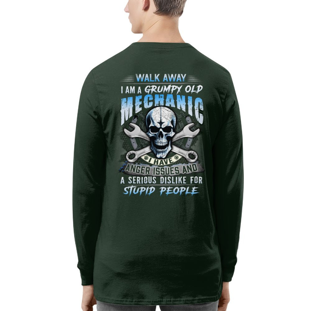 ANGERISSUES17-MECHANIC - grunx260804-0175