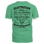 Awesome Electrician Wife-Hoodie - grunx260804-0088