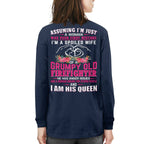 Awesome Firefighter i am his queen- Hoodie - grunx260804-0143