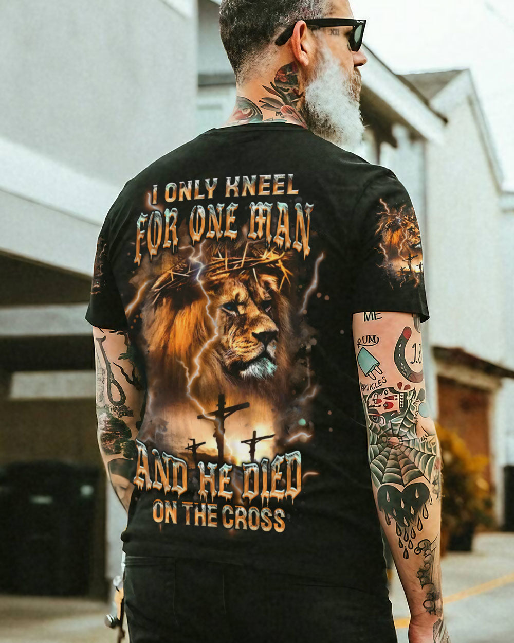 I Only Kneel For One Man Men's All Over Print Shirt - Trunx085600