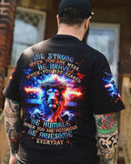 Be Strong When You Are Weak Lion Men's All Over Print Shirt - Trunx526130