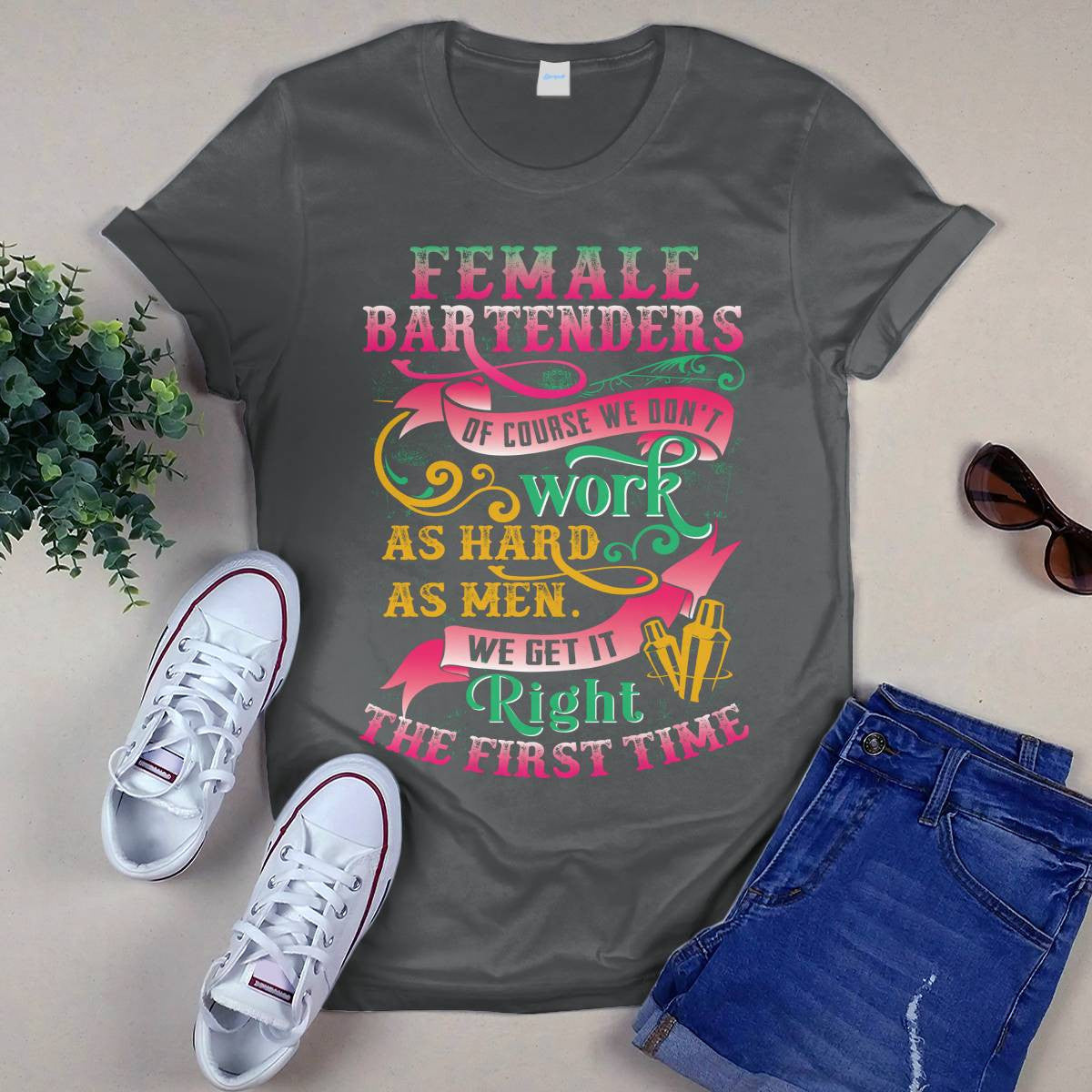 Awesome Female Bartenders-T-shirt - grunx260804-0113